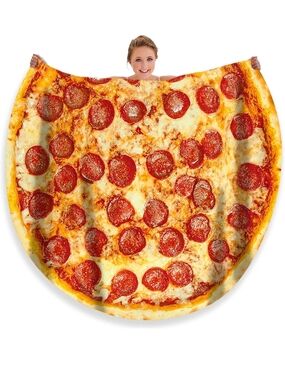 Novelty Pepperoni Pizza Plush Throw Blanket